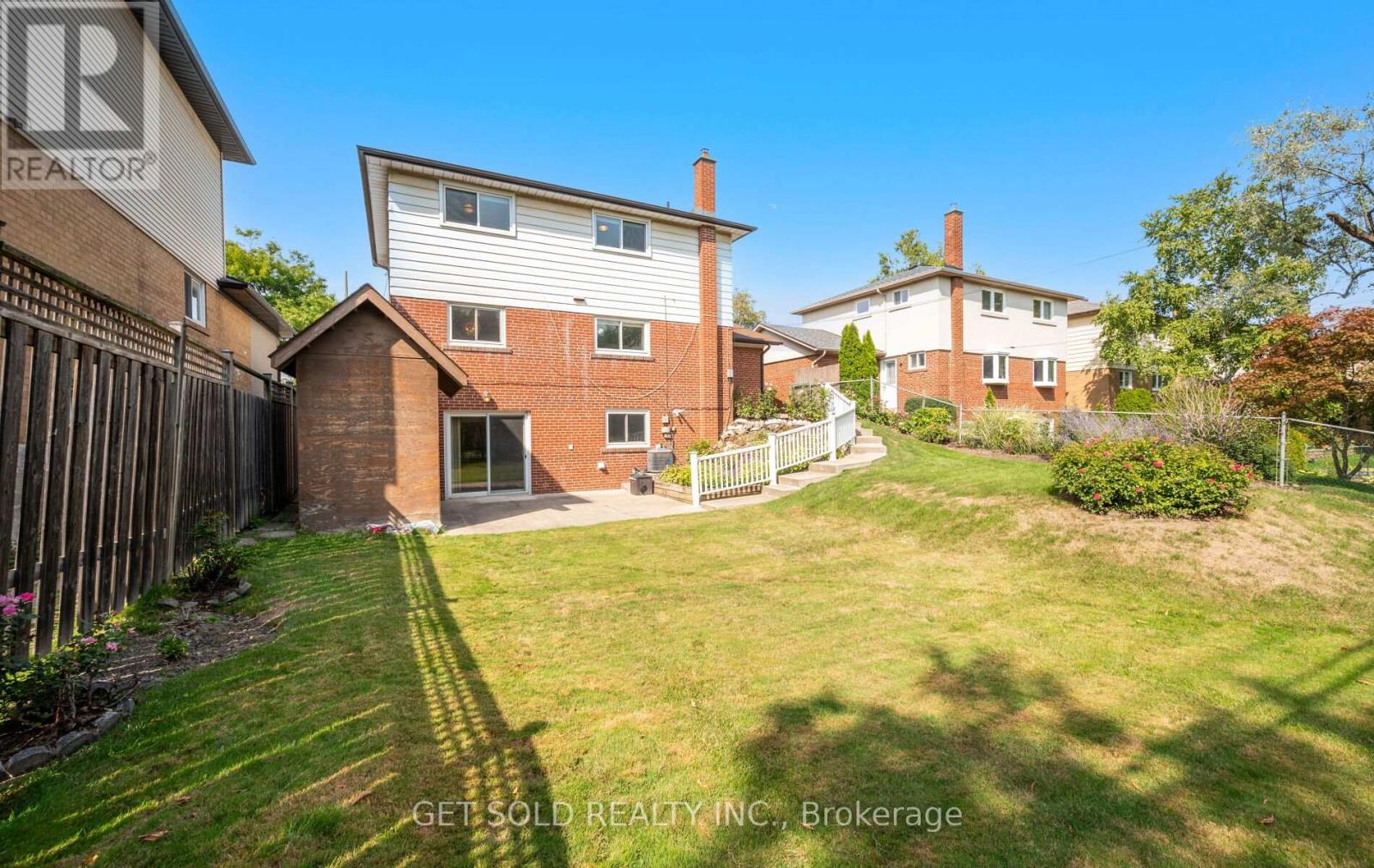 54 Ringway Crescent, Toronto, Ontario  M9W 1X4 - Photo 40 - W12394344