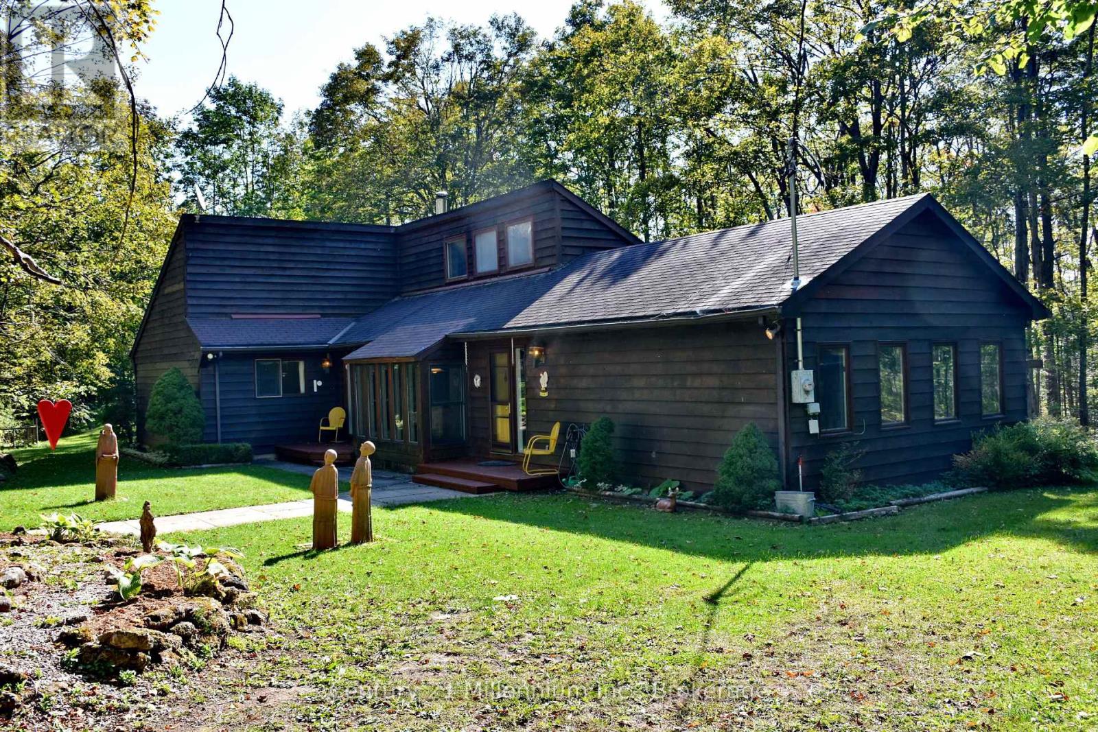 1415 County Rd 124 Road, Clearview, Ontario  L0M 1H0 - Photo 2 - S12399519