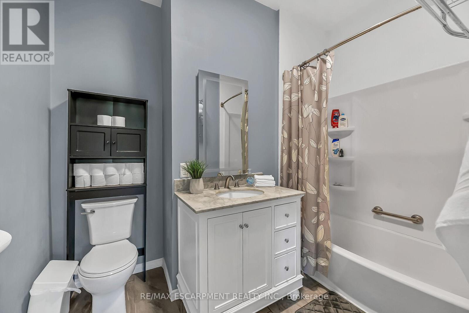 149 Elgin Street, Brantford, Ontario  N3S 5A4 - Photo 20 - X12395755