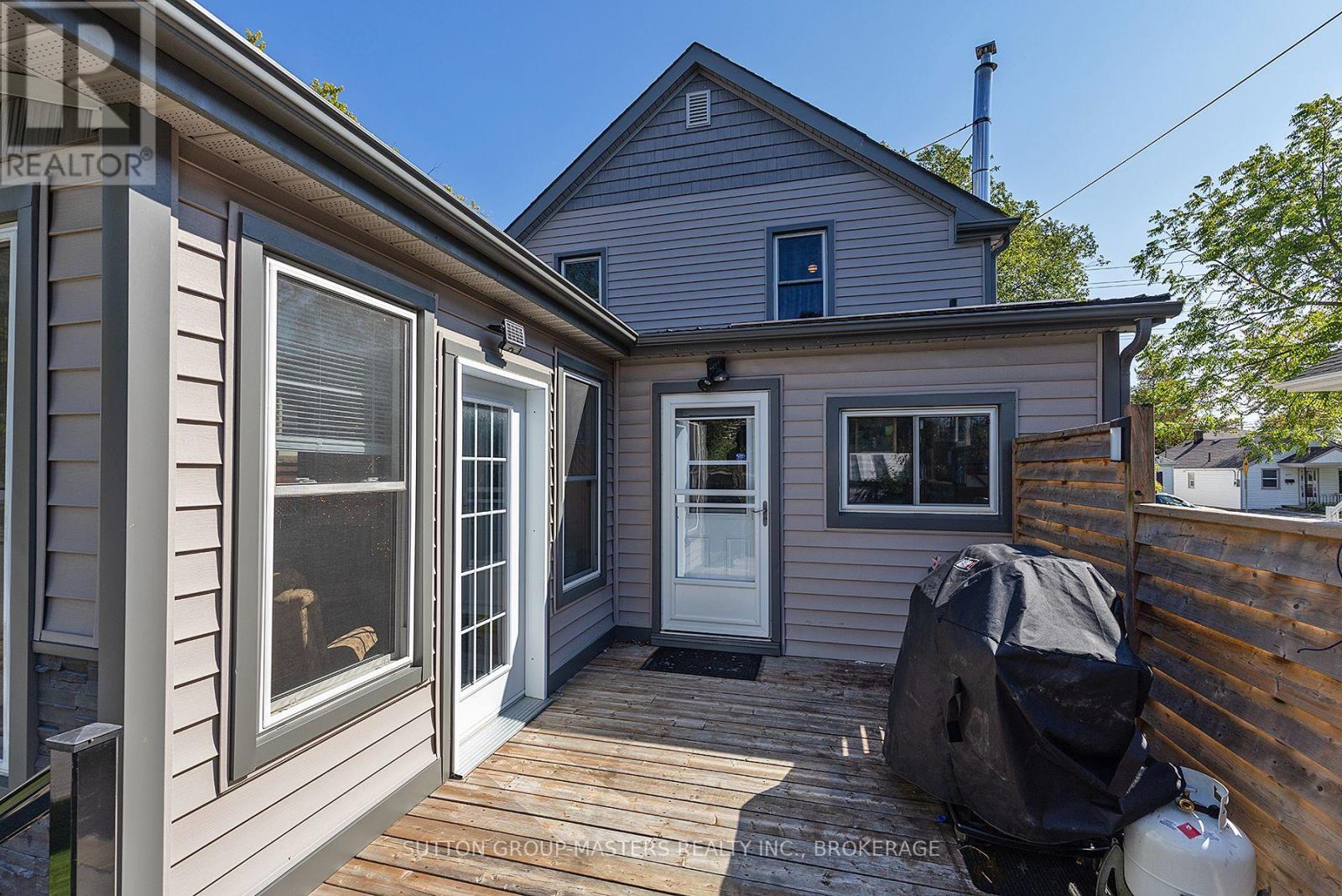 580 Macdonnell Street, Kingston, Ontario  K7K 4X1 - Photo 11 - X12399509