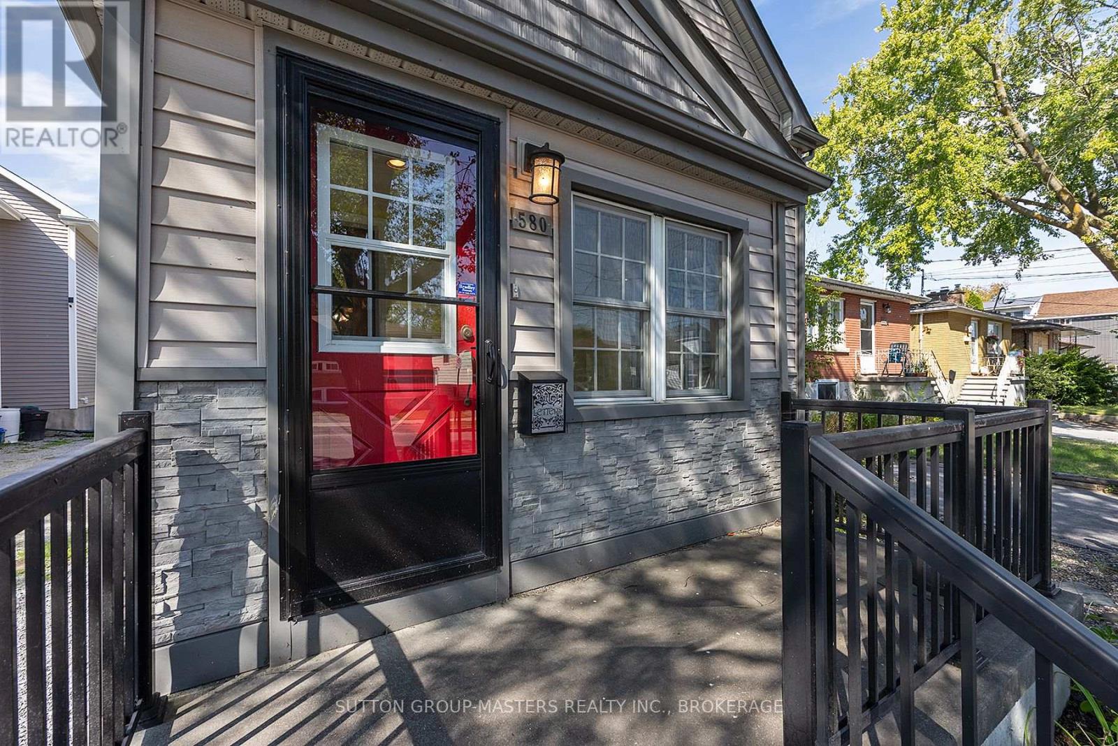 580 Macdonnell Street, Kingston, Ontario  K7K 4X1 - Photo 5 - X12399509