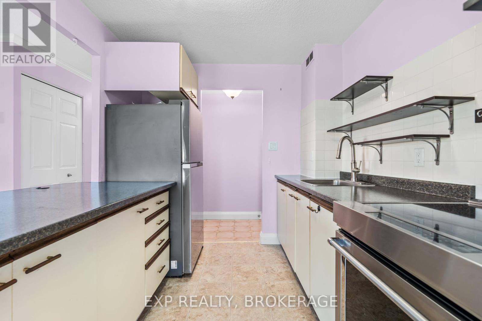 607 - 14 Greenview Drive, Kingston, Ontario  K7M 7T5 - Photo 15 - X12399566