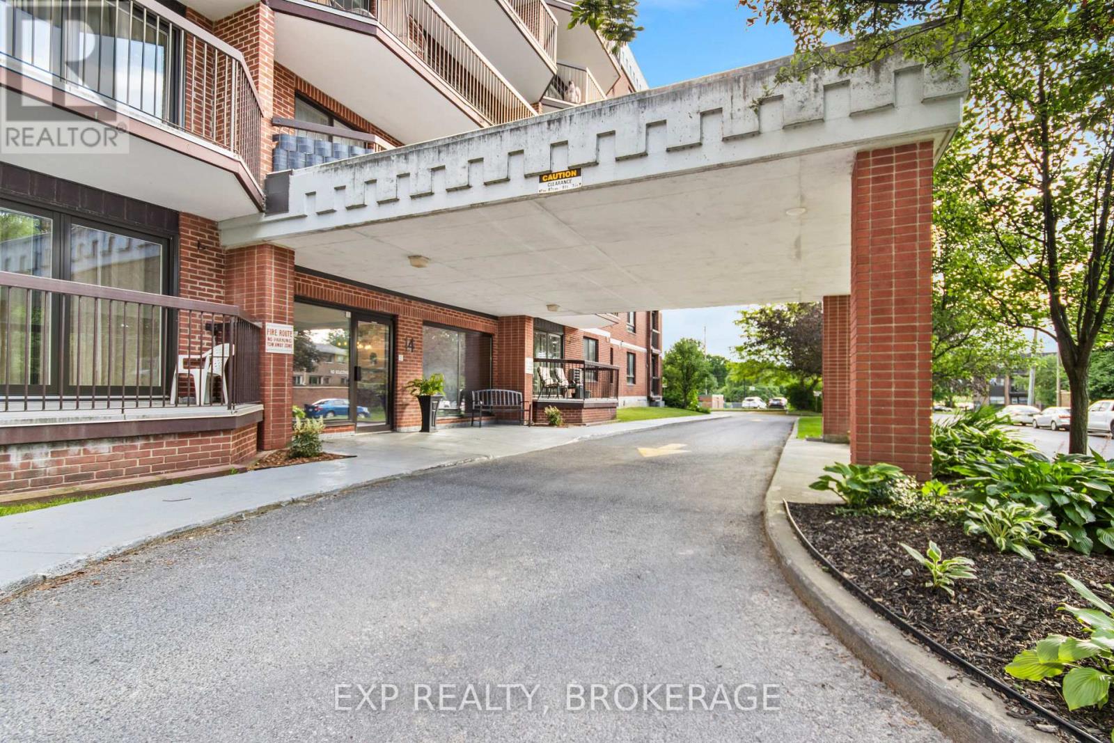 607 - 14 Greenview Drive, Kingston, Ontario  K7M 7T5 - Photo 3 - X12399566