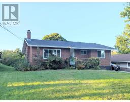 7 Muriel Avenue, Dartmouth, Ca