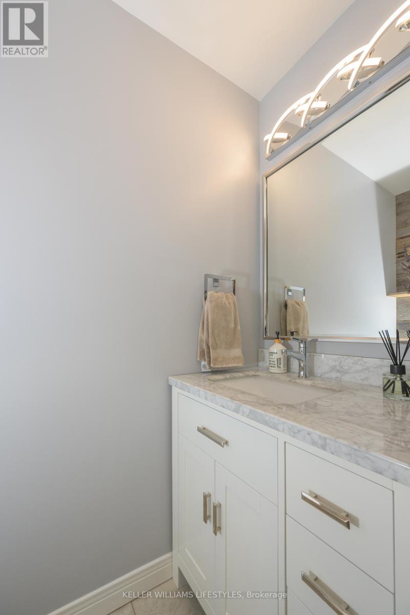 18 Thunderbird Crescent, London South, Ontario  N6J 4P5 - Photo 22 - X12399502