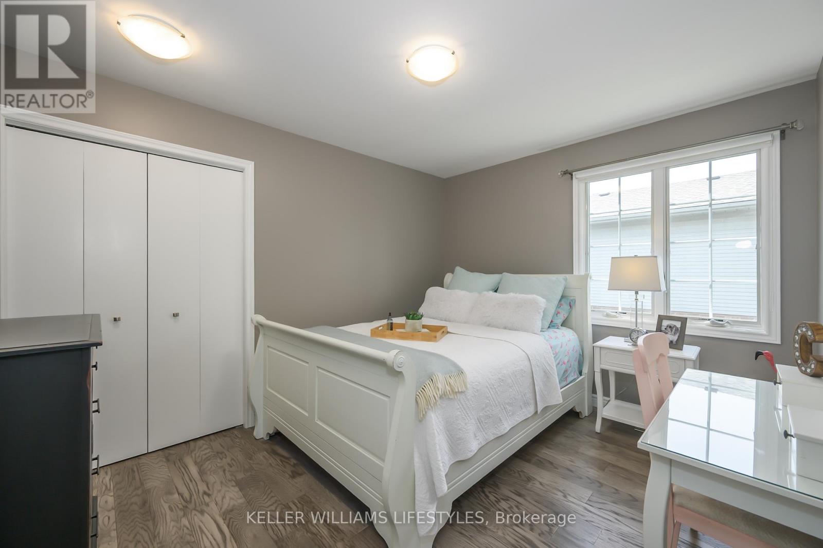 18 Thunderbird Crescent, London South, Ontario  N6J 4P5 - Photo 35 - X12399502