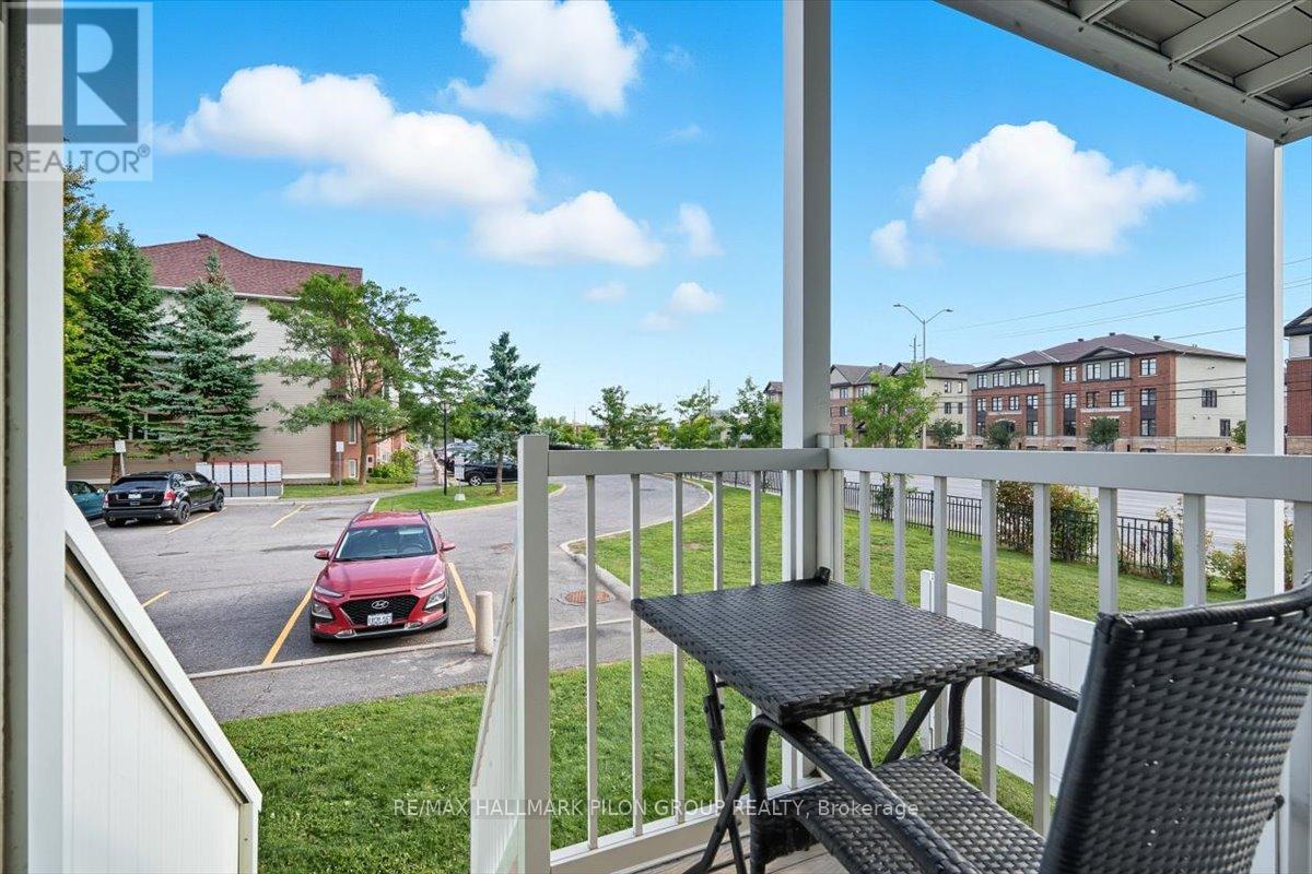 10 Lakepointe Drive, Ottawa, Ontario  K4A 5E3 - Photo 15 - X12399523