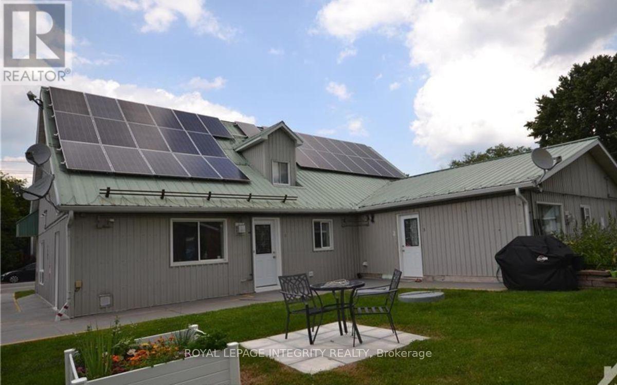 2260 Laval Street, Clarence-Rockland, Ontario  K0A 1E0 - Photo 3 - X12399533