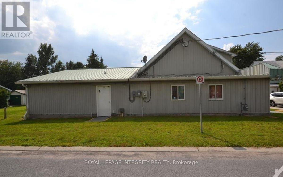 2260 Laval Street, Clarence-Rockland, Ontario  K0A 1E0 - Photo 5 - X12399533