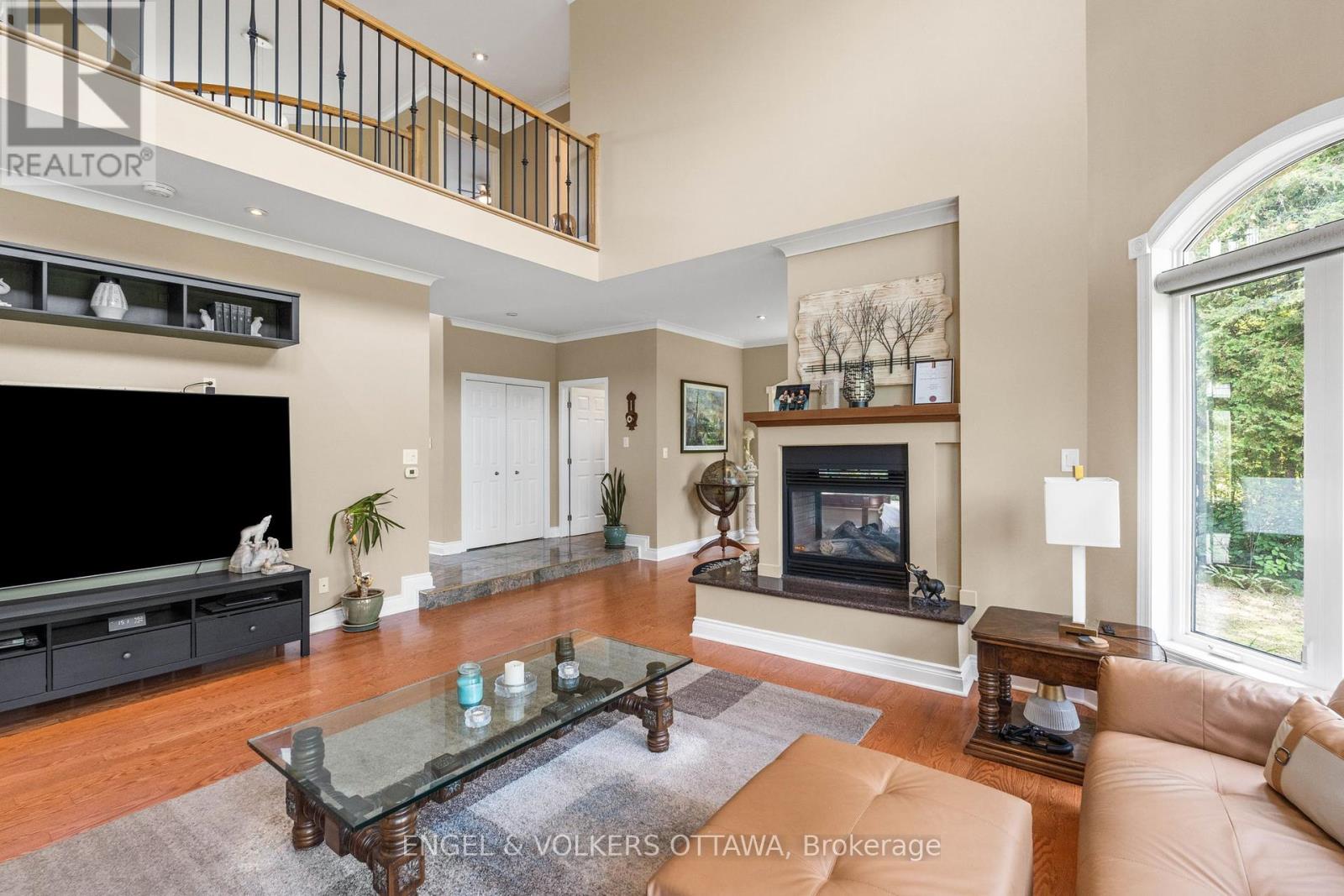 6163 Elkwood Drive, Ottawa, Ontario  K4P 1N1 - Photo 15 - X12399561