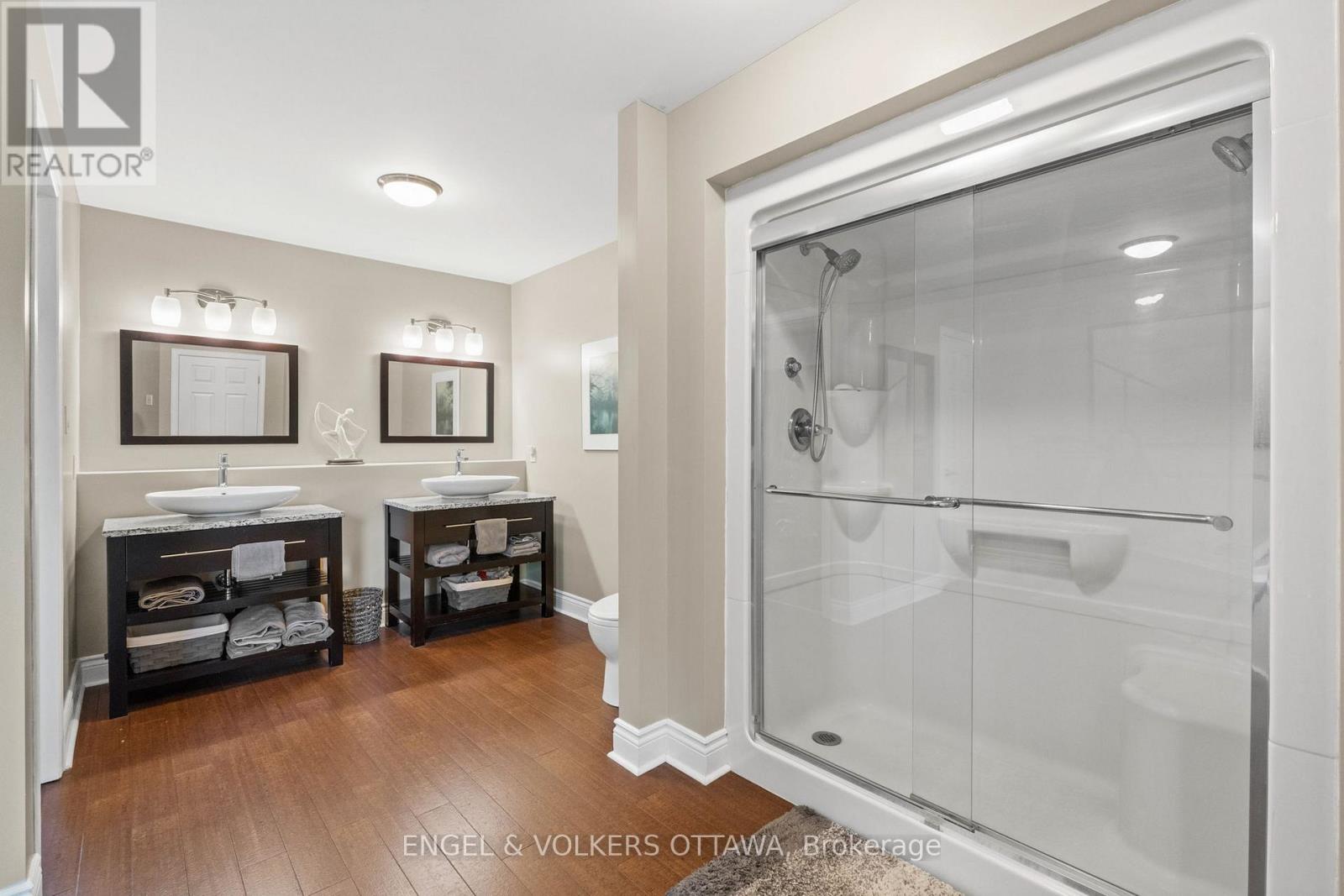 6163 Elkwood Drive, Ottawa, Ontario  K4P 1N1 - Photo 28 - X12399561