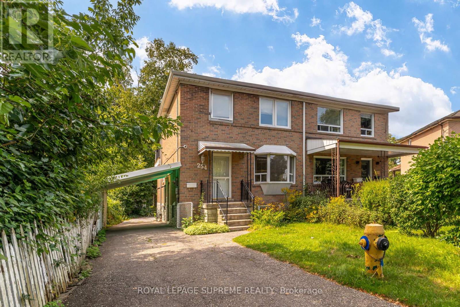 254 EILEEN AVENUE, Toronto, Ontario