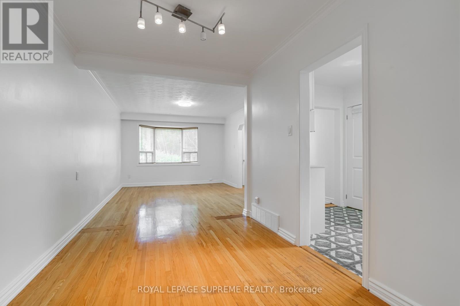 254 Eileen Avenue, Toronto, Ontario  M6N 1W1 - Photo 14 - W12399354