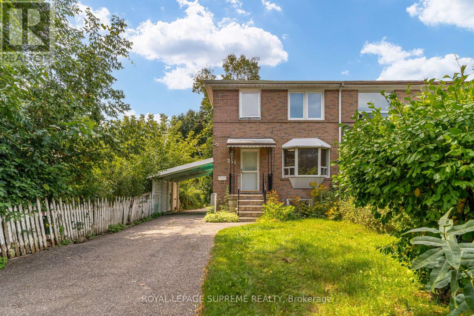 254 Eileen Avenue, Toronto, Ontario  M6N 1W1 - Photo 2 - W12399354