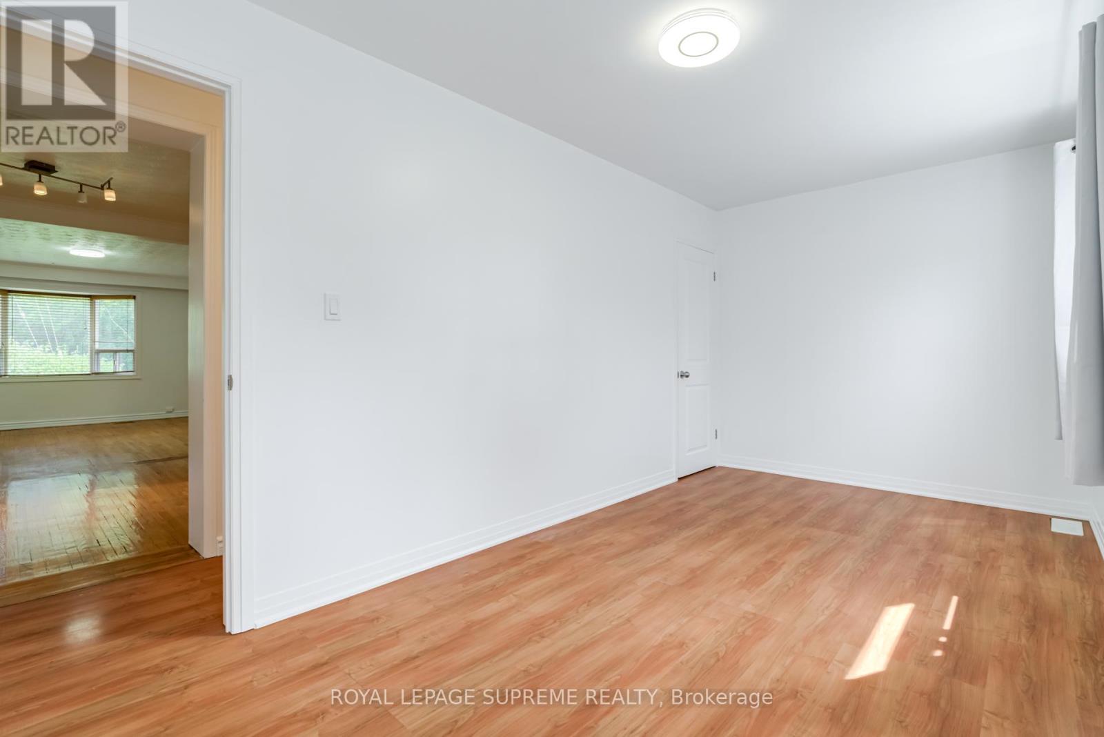 254 Eileen Avenue, Toronto, Ontario  M6N 1W1 - Photo 22 - W12399354