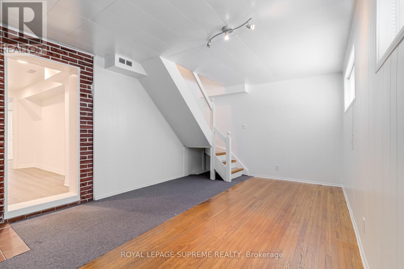 254 Eileen Avenue, Toronto, Ontario  M6N 1W1 - Photo 26 - W12399354