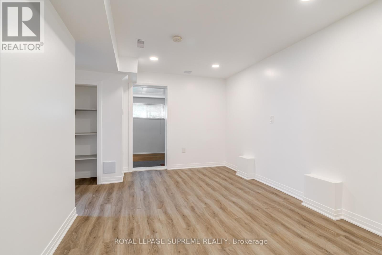 254 Eileen Avenue, Toronto, Ontario  M6N 1W1 - Photo 30 - W12399354