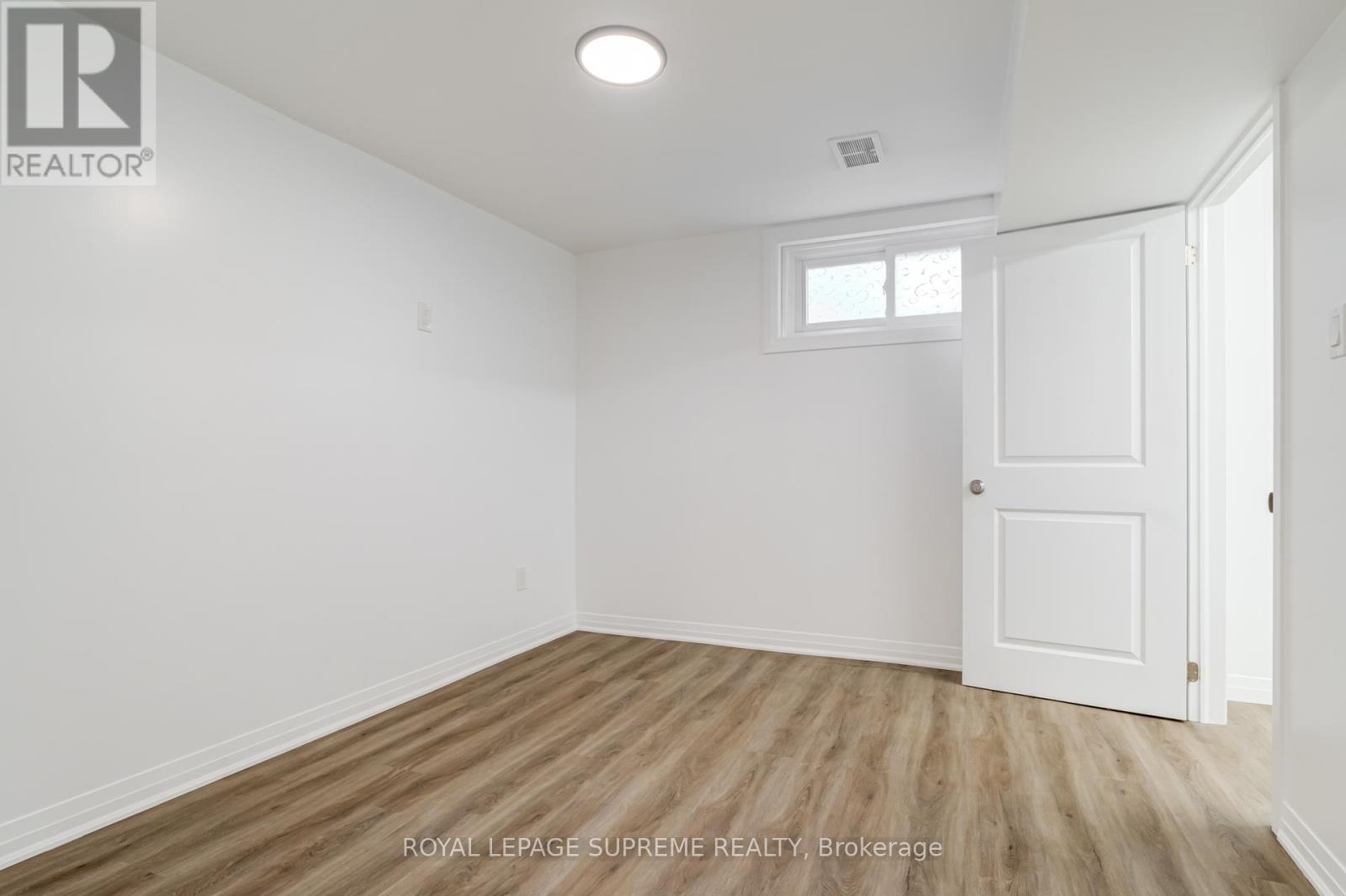 254 Eileen Avenue, Toronto, Ontario  M6N 1W1 - Photo 31 - W12399354
