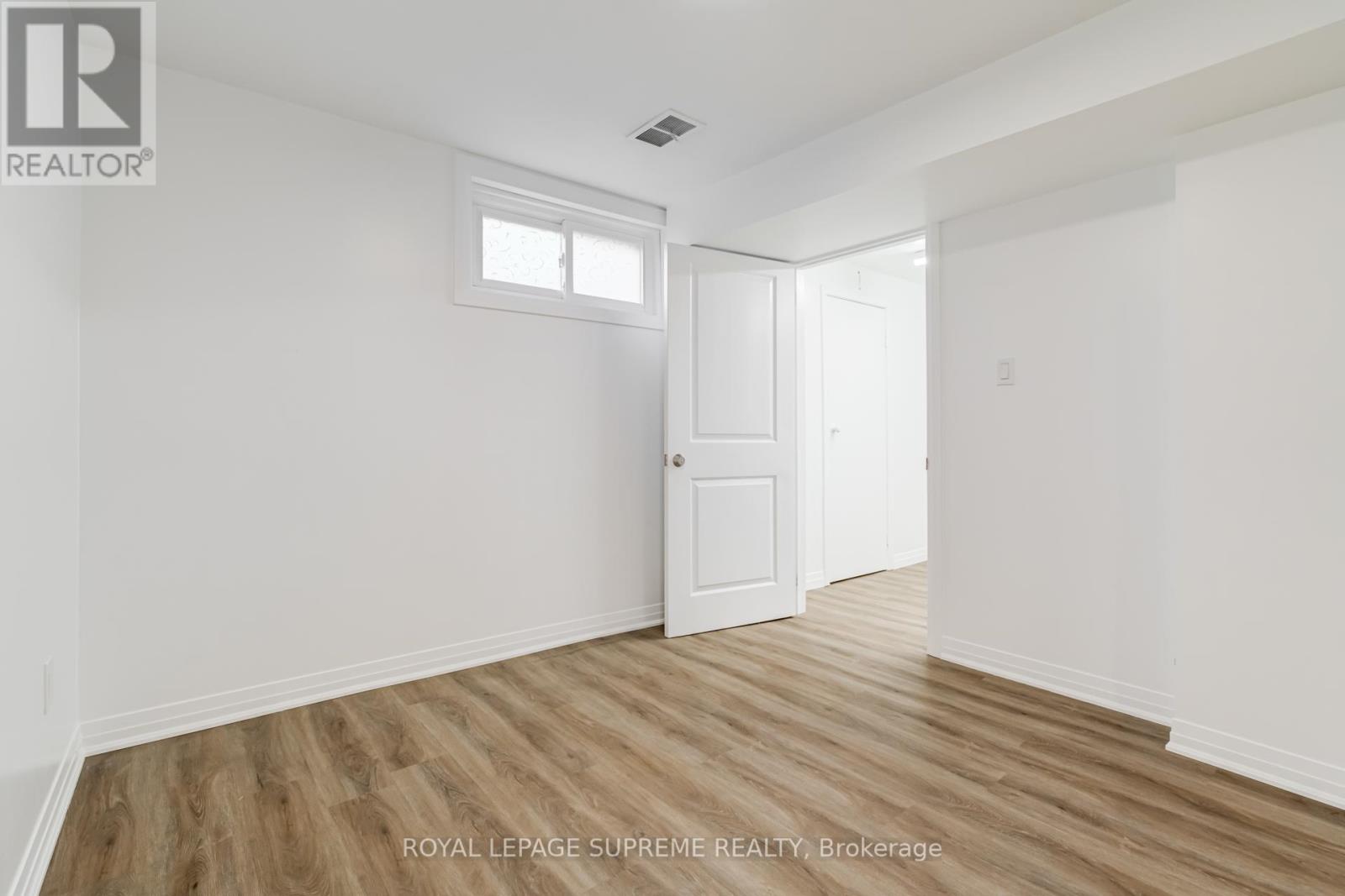 254 Eileen Avenue, Toronto, Ontario  M6N 1W1 - Photo 33 - W12399354