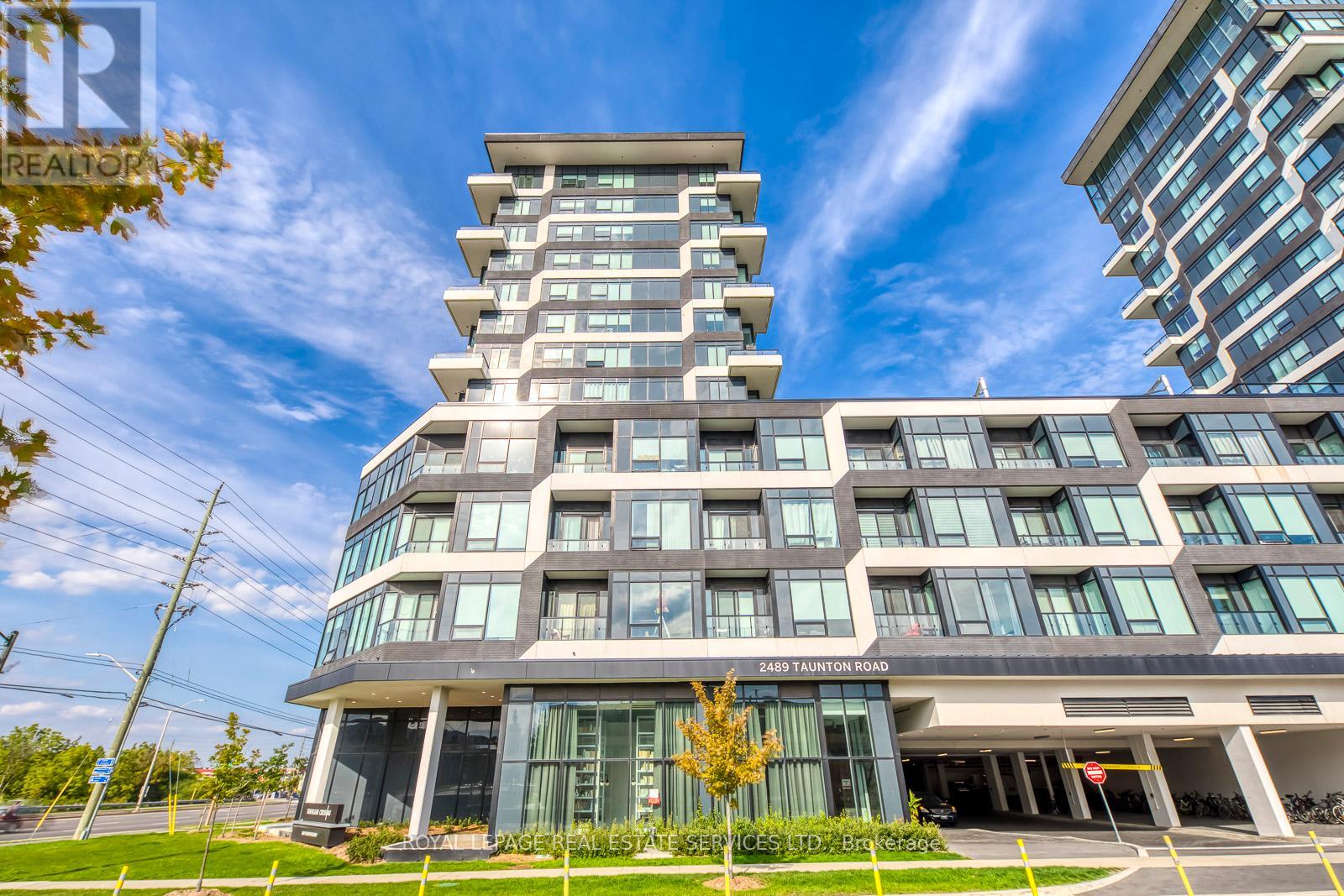 1318 - 2489 Taunton Road, Oakville, Ontario  L6H 3R9 - Photo 1 - W12399363