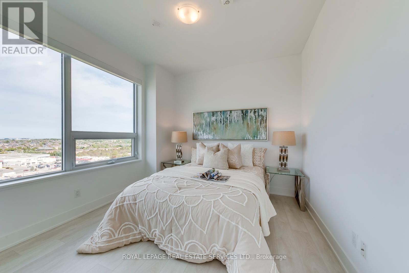 1318 - 2489 Taunton Road, Oakville, Ontario  L6H 3R9 - Photo 33 - W12399363
