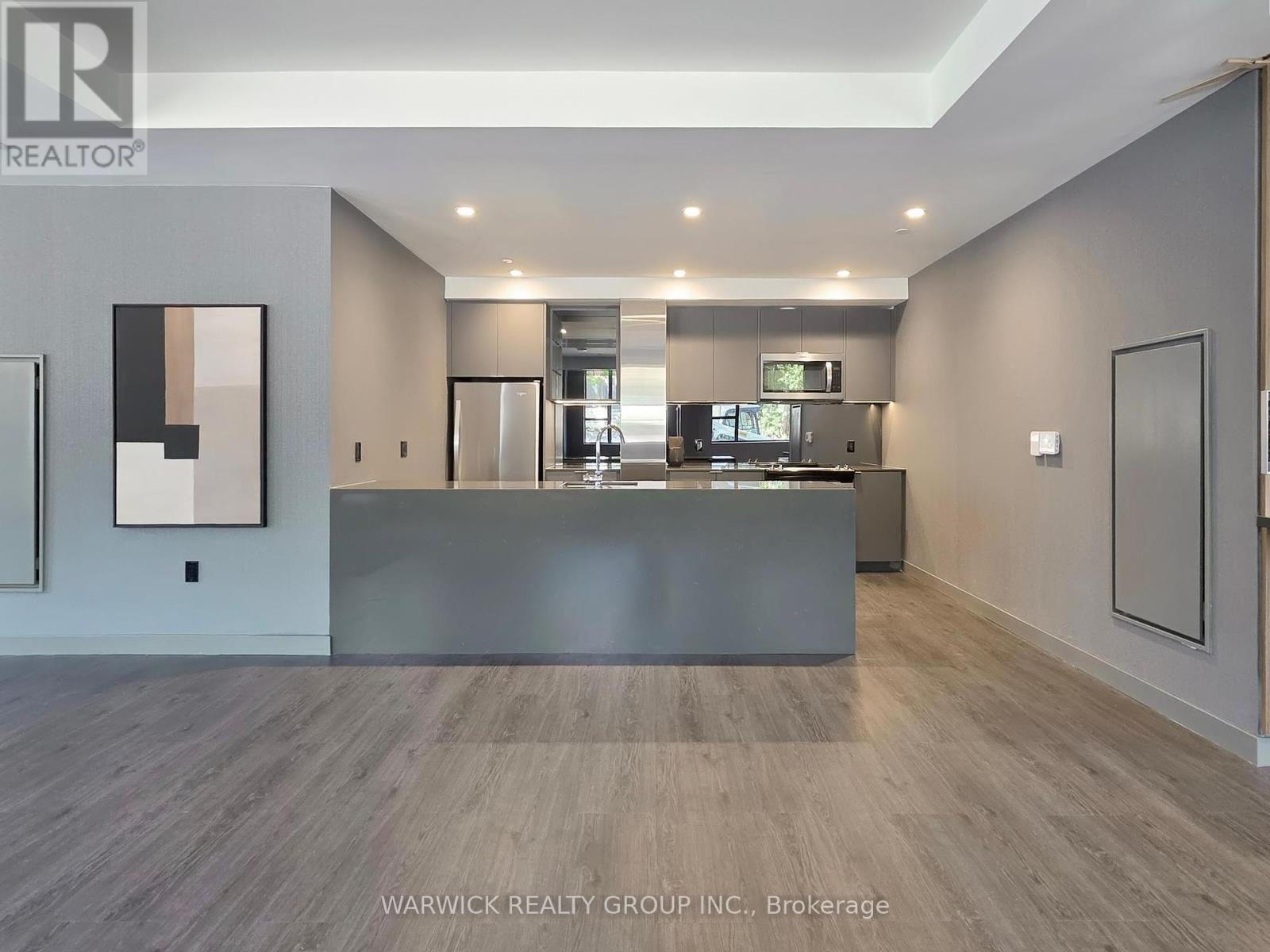 325 - 4365 Bloor Street, Toronto, Ontario  M9C 1R3 - Photo 14 - W12399370