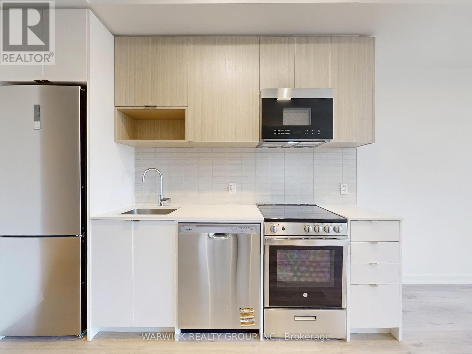 325 - 4365 Bloor Street, Toronto, Ontario  M9C 1R3 - Photo 3 - W12399370
