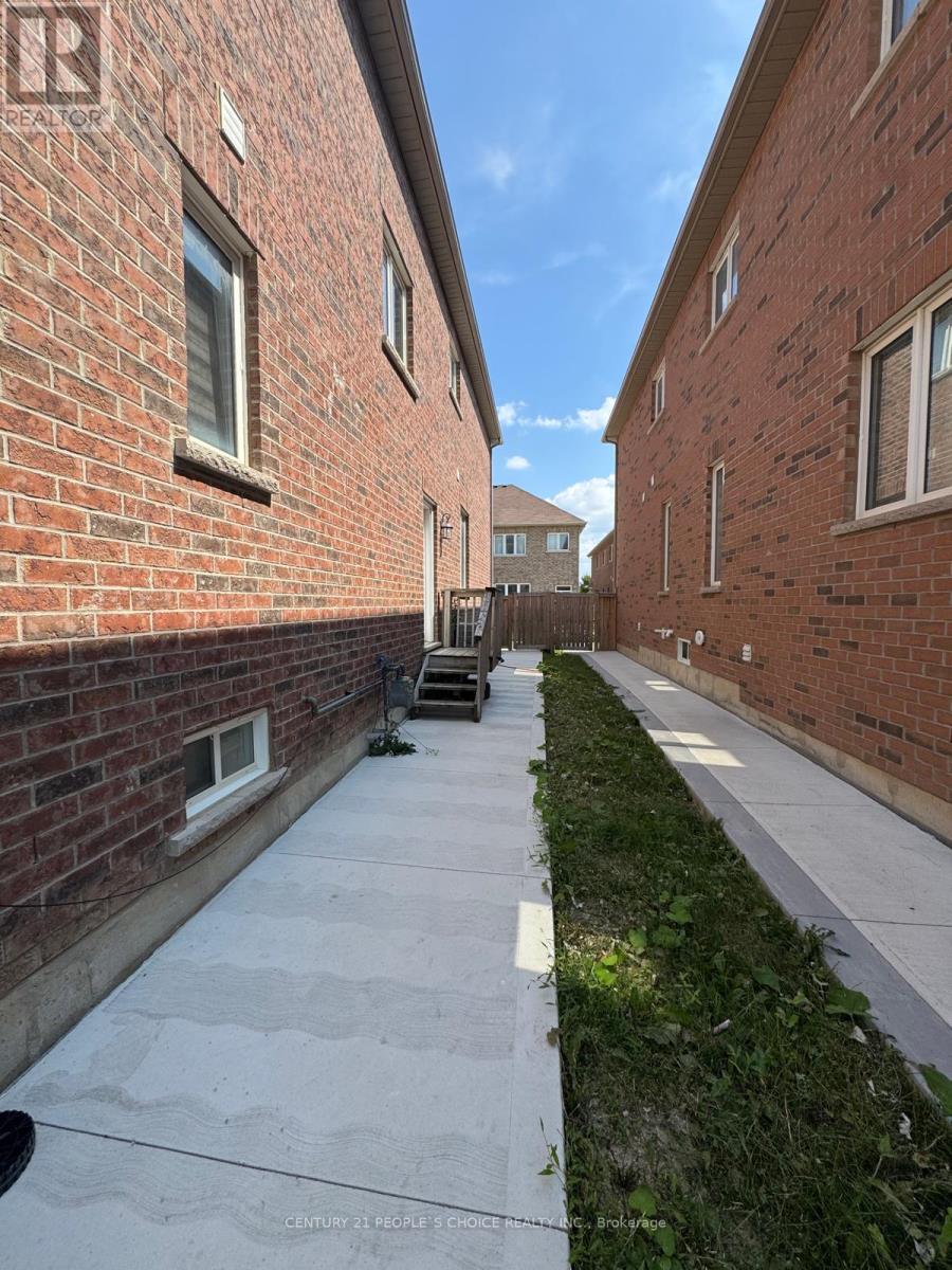 Bsmt - 597 Remembrance Road, Brampton, Ontario  L7A 4L2 - Photo 3 - W12399419