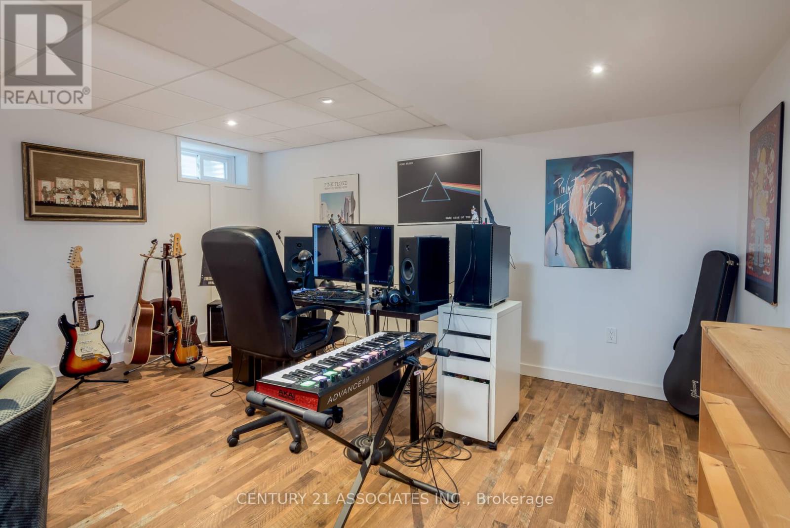 1324 Quinpool Court, Mississauga (Creditview), Ontario  L5C 4J3 - Photo 32 - W12399461