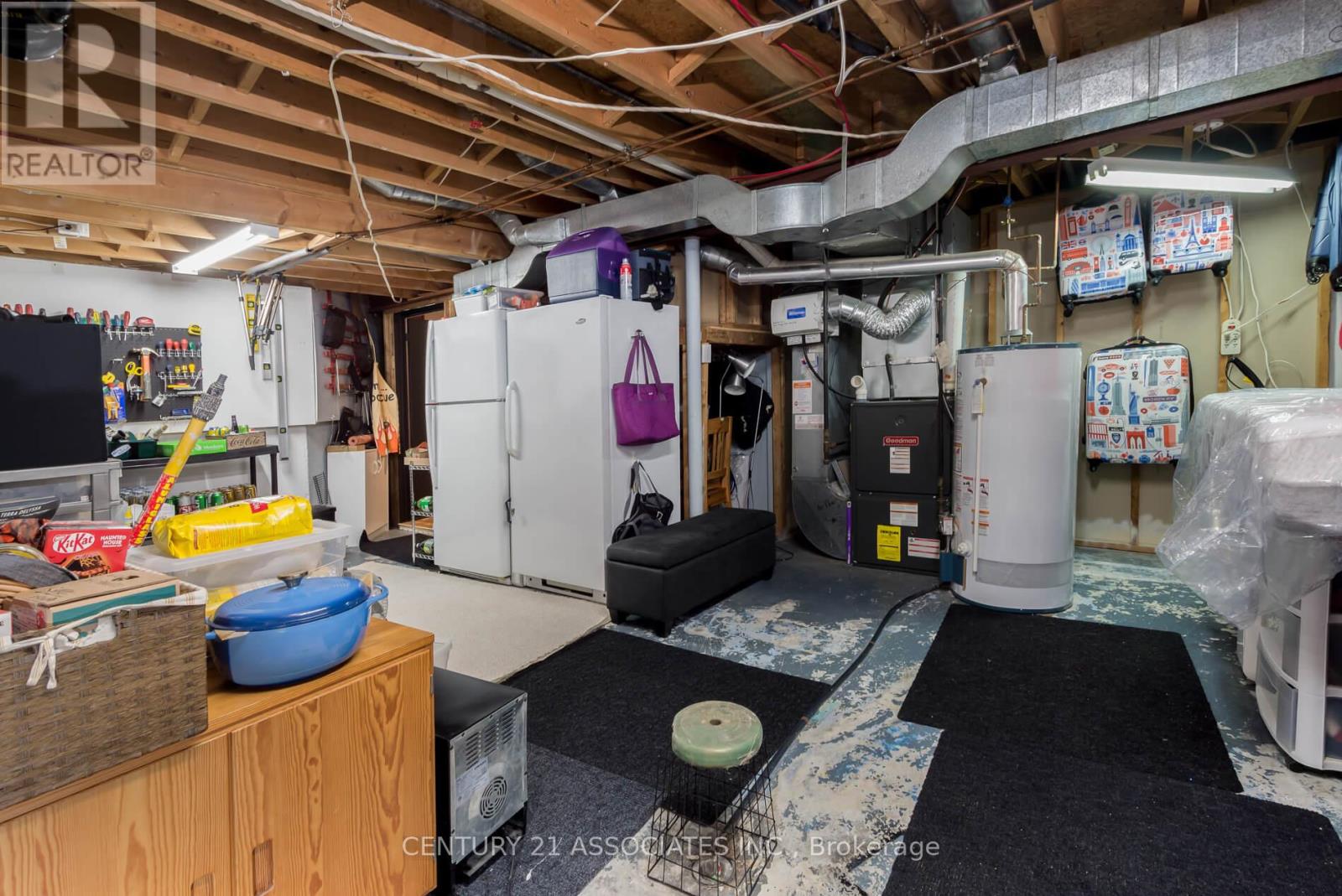 1324 Quinpool Court, Mississauga (Creditview), Ontario  L5C 4J3 - Photo 35 - W12399461