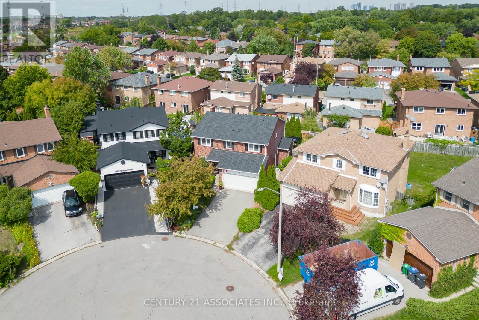 1324 Quinpool Court, Mississauga (Creditview), Ontario  L5C 4J3 - Photo 49 - W12399461