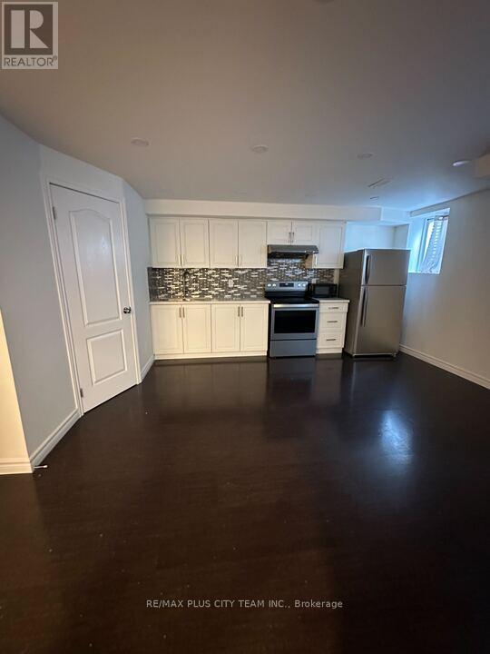 Basement - 38 George Robinson Drive, Brampton, Ontario  L6Y 2M7 - Photo 3 - W12399492
