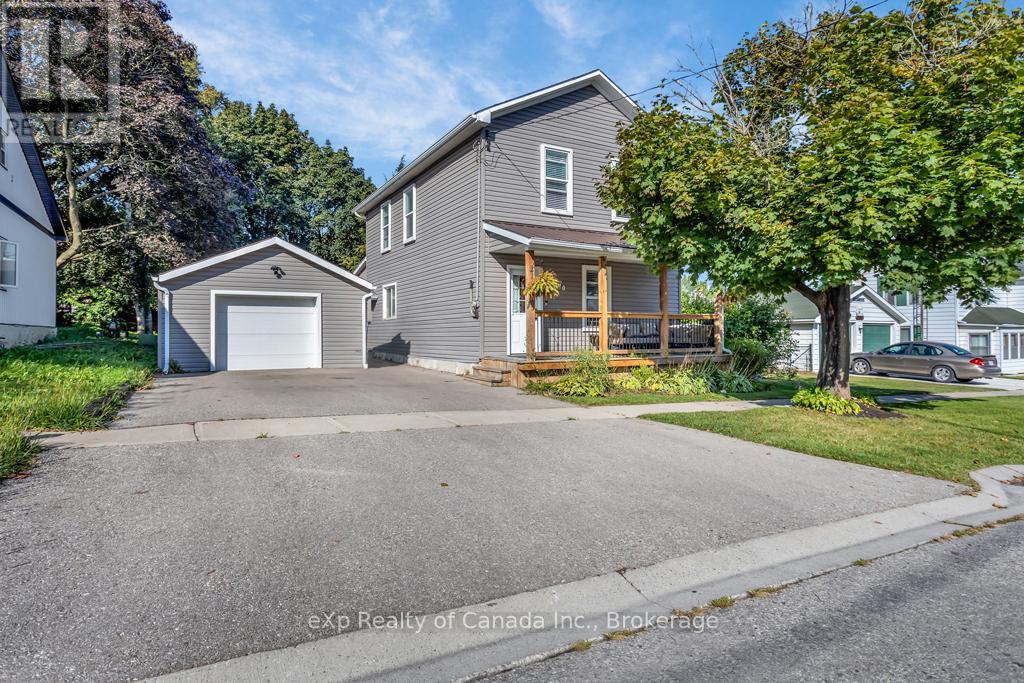 70 Washington Street, Norfolk, Ontario  N0E 1Y0 - Photo 2 - X12399510