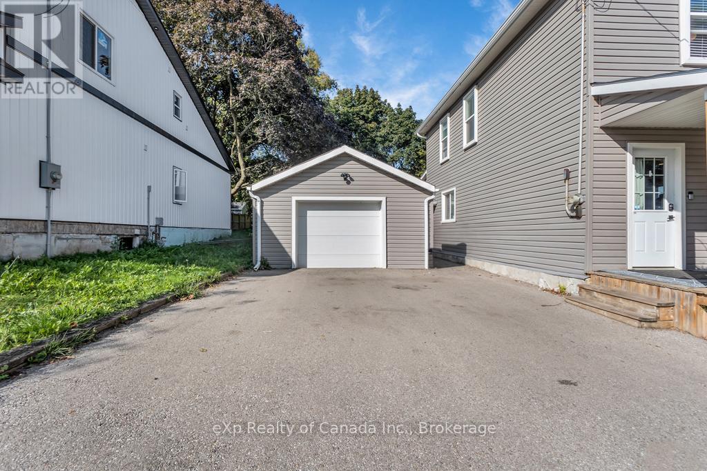 70 Washington Street, Norfolk, Ontario  N0E 1Y0 - Photo 4 - X12399510