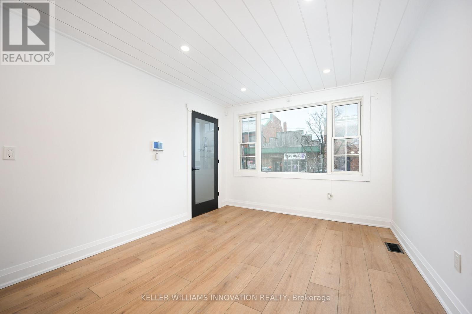 4968 King Street, Lincoln, Ontario  L3J 0R5 - Photo 3 - X12399344