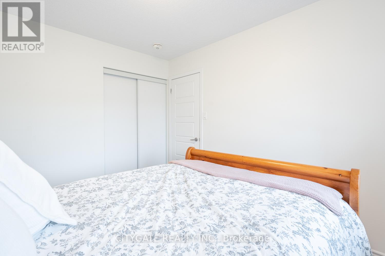 69 Mcmonies Drive, Hamilton, Ontario  L8B 0A5 - Photo 23 - X12399355