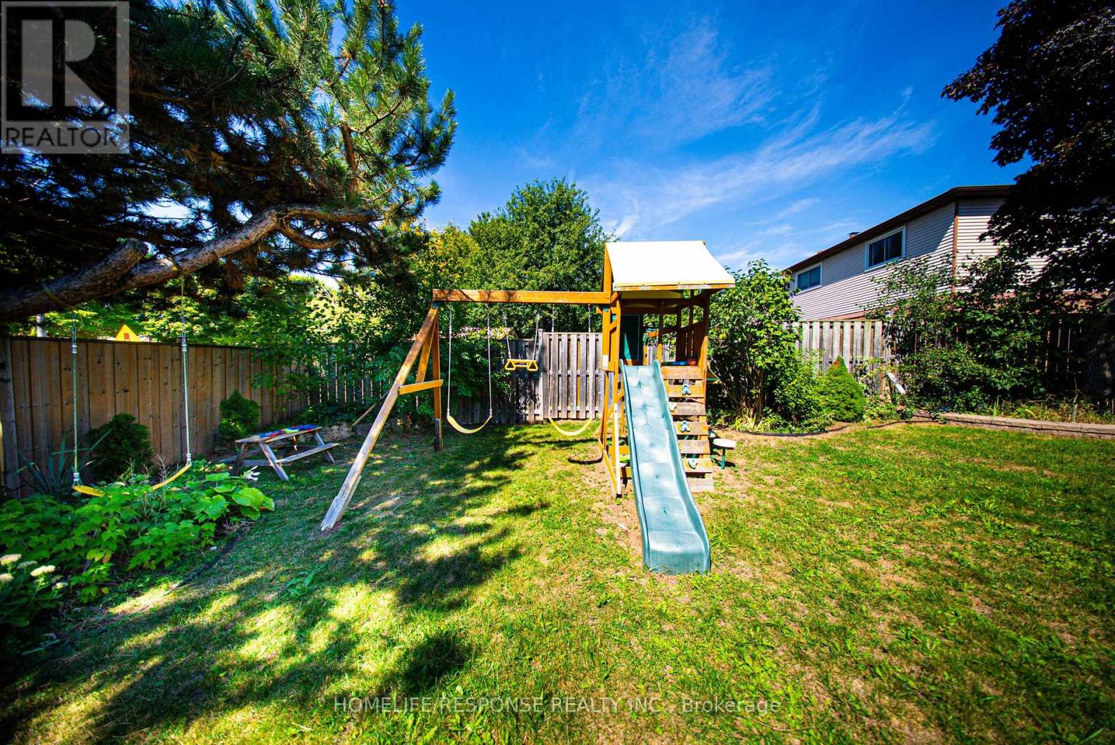 1464 Jefferson Crescent, Oakville, Ontario  L5H 3G6 - Photo 31 - W12384831