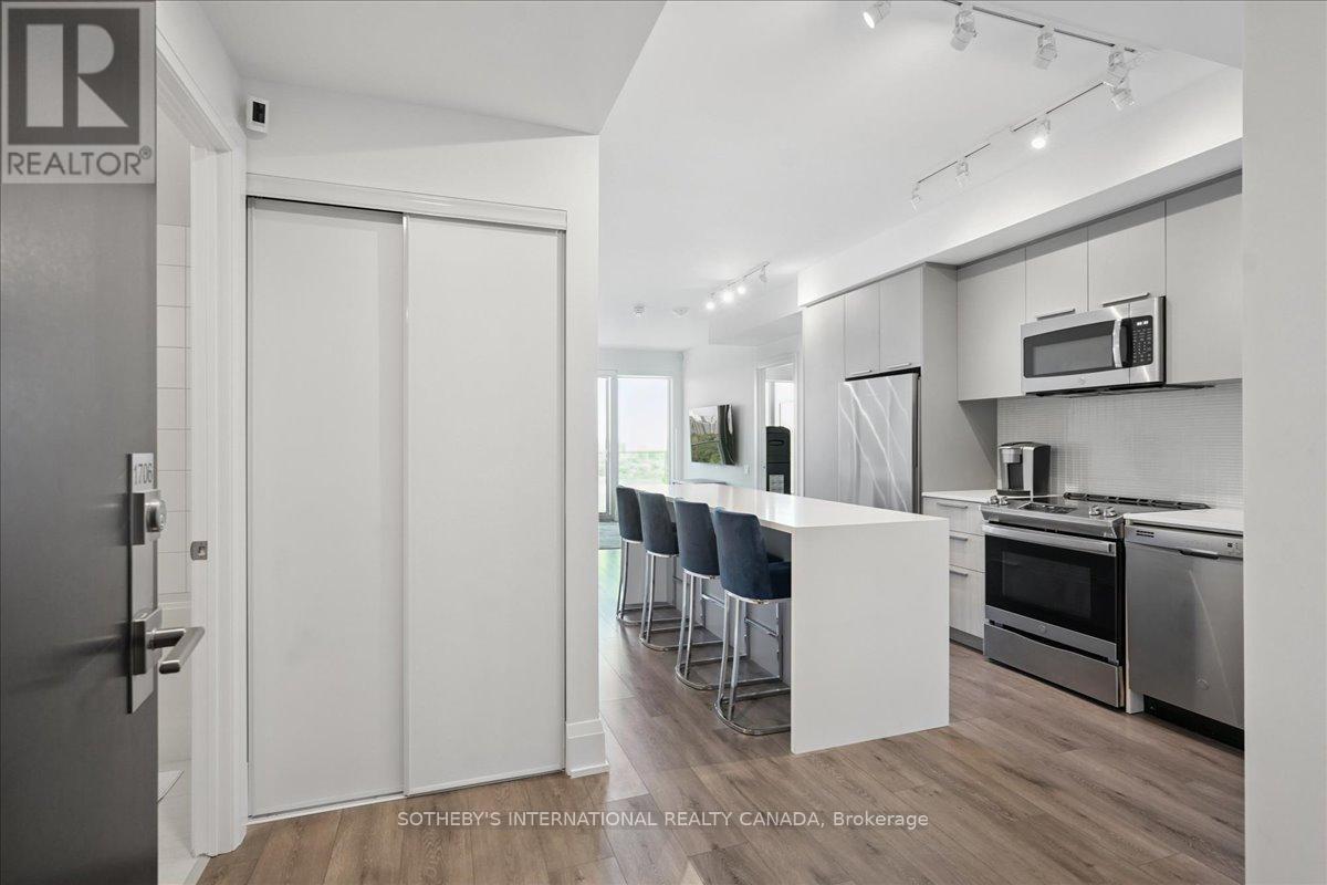 1706 - 20 Brin Drive, Toronto (Edenbridge-Humber Valley), Ontario  M8X 0B2 - Photo 7 - W12395460