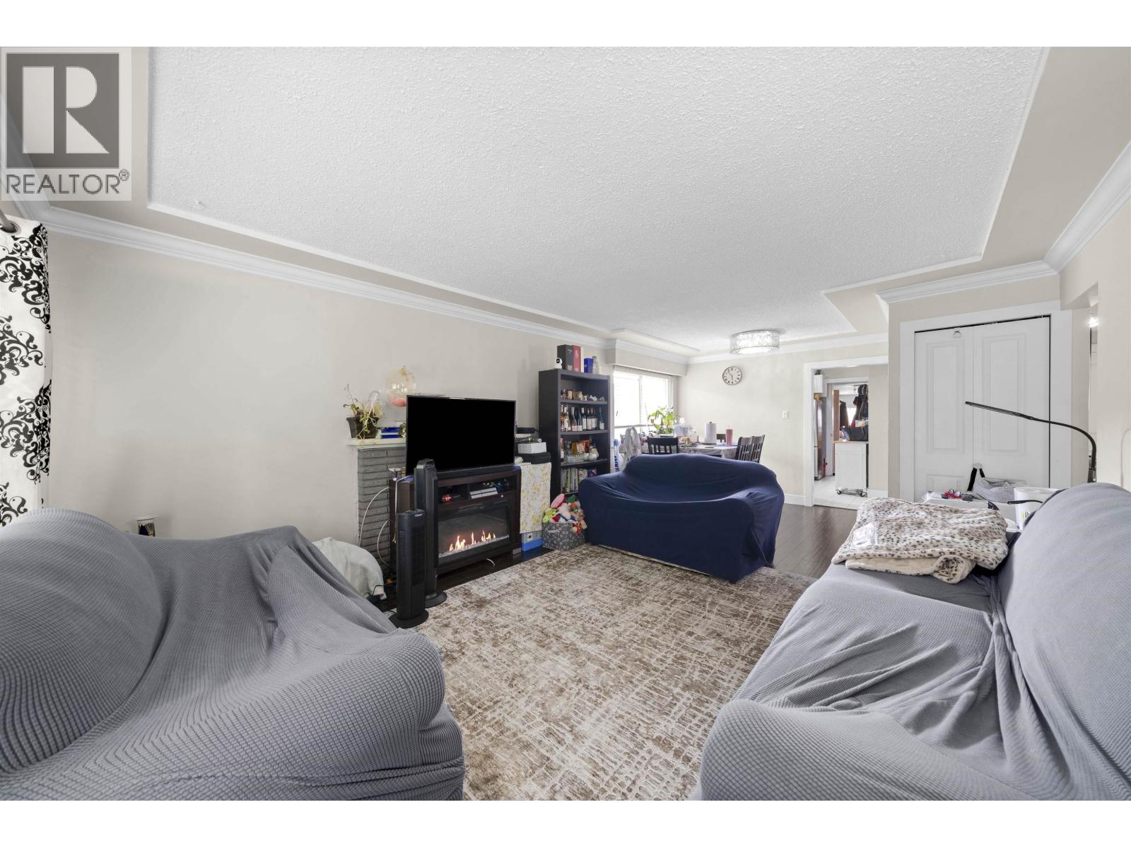 4835 Chatham Street, Vancouver, British Columbia  V5R 3Z1 - Photo 4 - R3047055