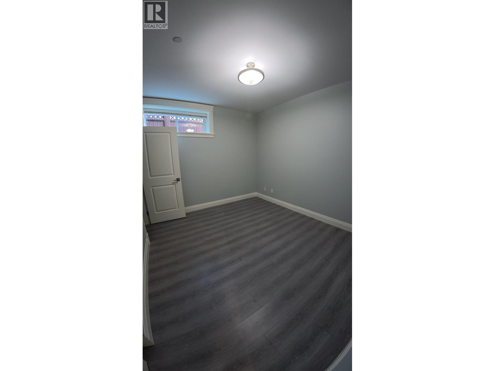 2826 W15th Ave, Vancouver, British Columbia  V6K 2Z9 - Photo 4 - R3047060