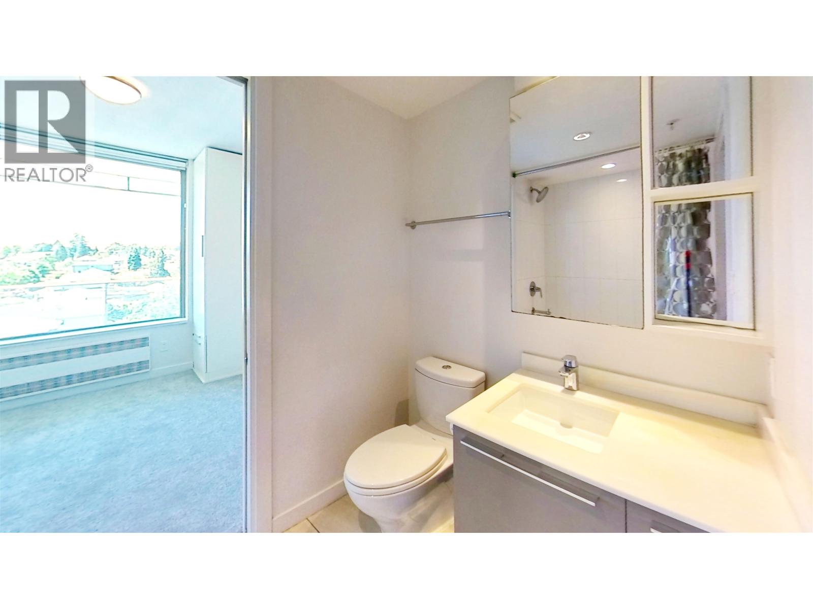 7xx 8031 Nunavut Lane, Vancouver, British Columbia  V5X 0C9 - Photo 4 - R3047090