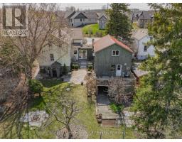 73 QUEEN STREET, Puslinch, Ontario