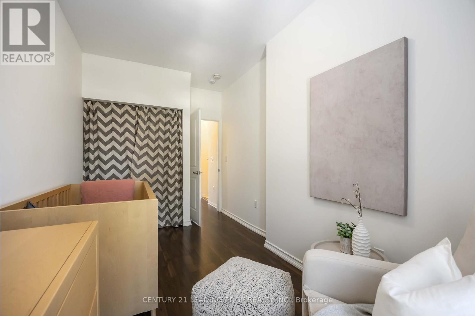 120 - 380 Hopewell Avenue, Toronto, Ontario  M6E 2S2 - Photo 37 - W12398552