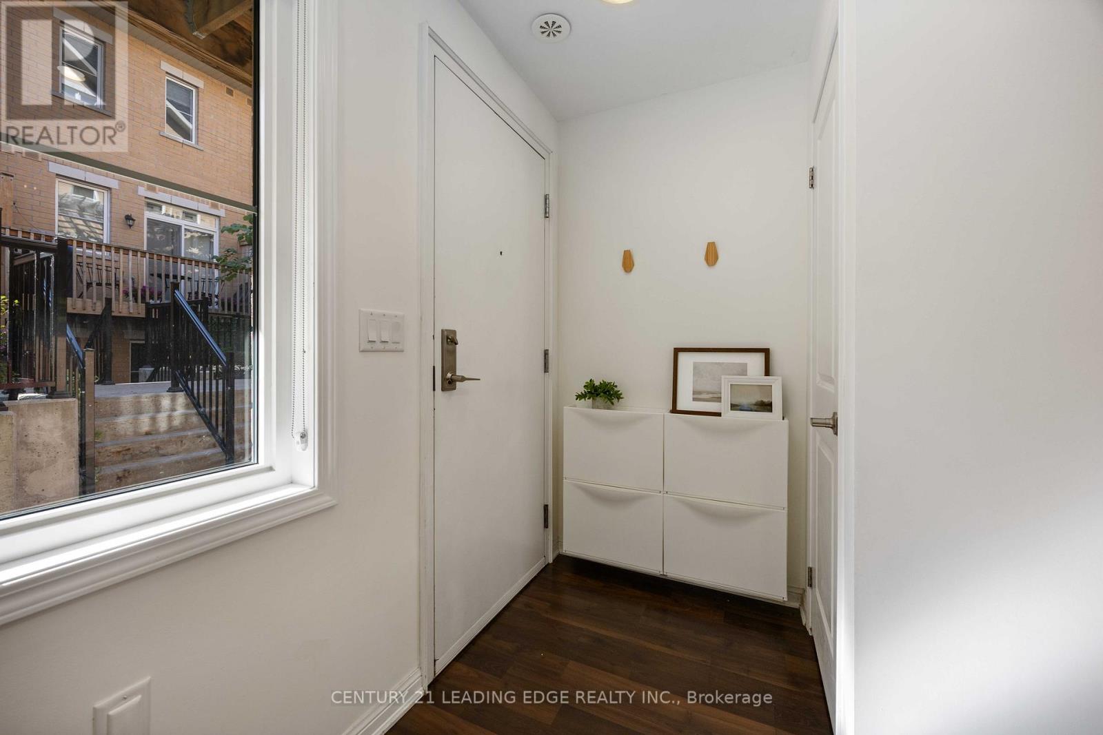 120 - 380 Hopewell Avenue, Toronto, Ontario  M6E 2S2 - Photo 10 - W12398552