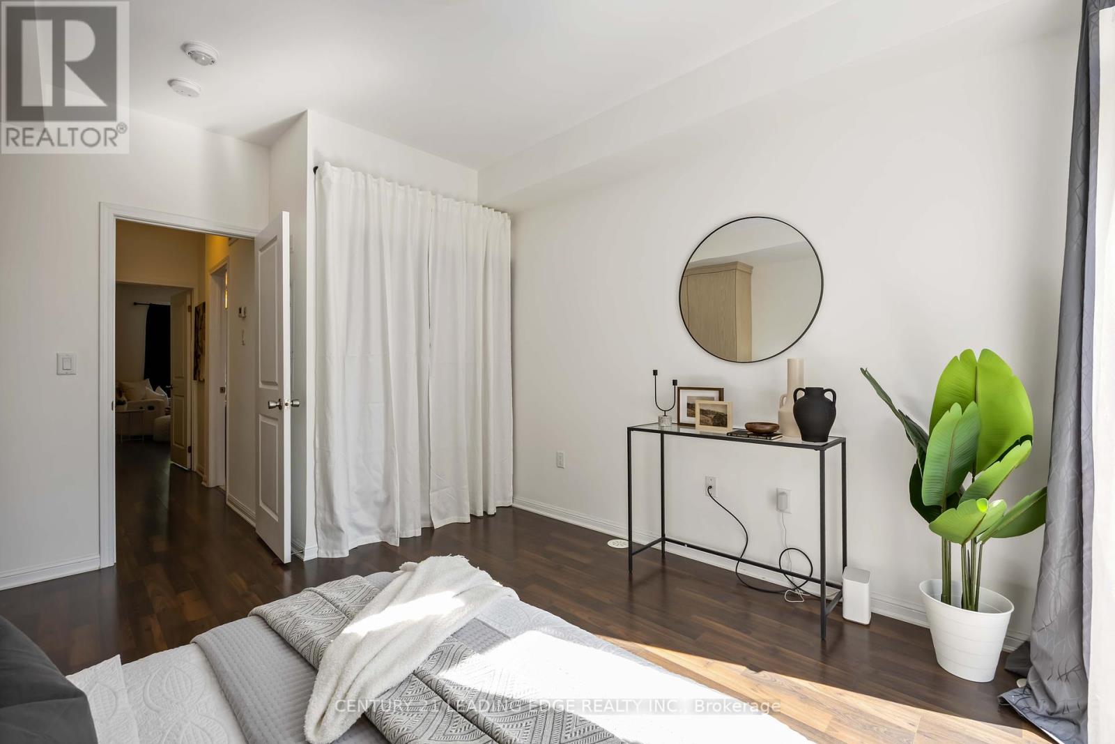 120 - 380 Hopewell Avenue, Toronto, Ontario  M6E 2S2 - Photo 43 - W12398552