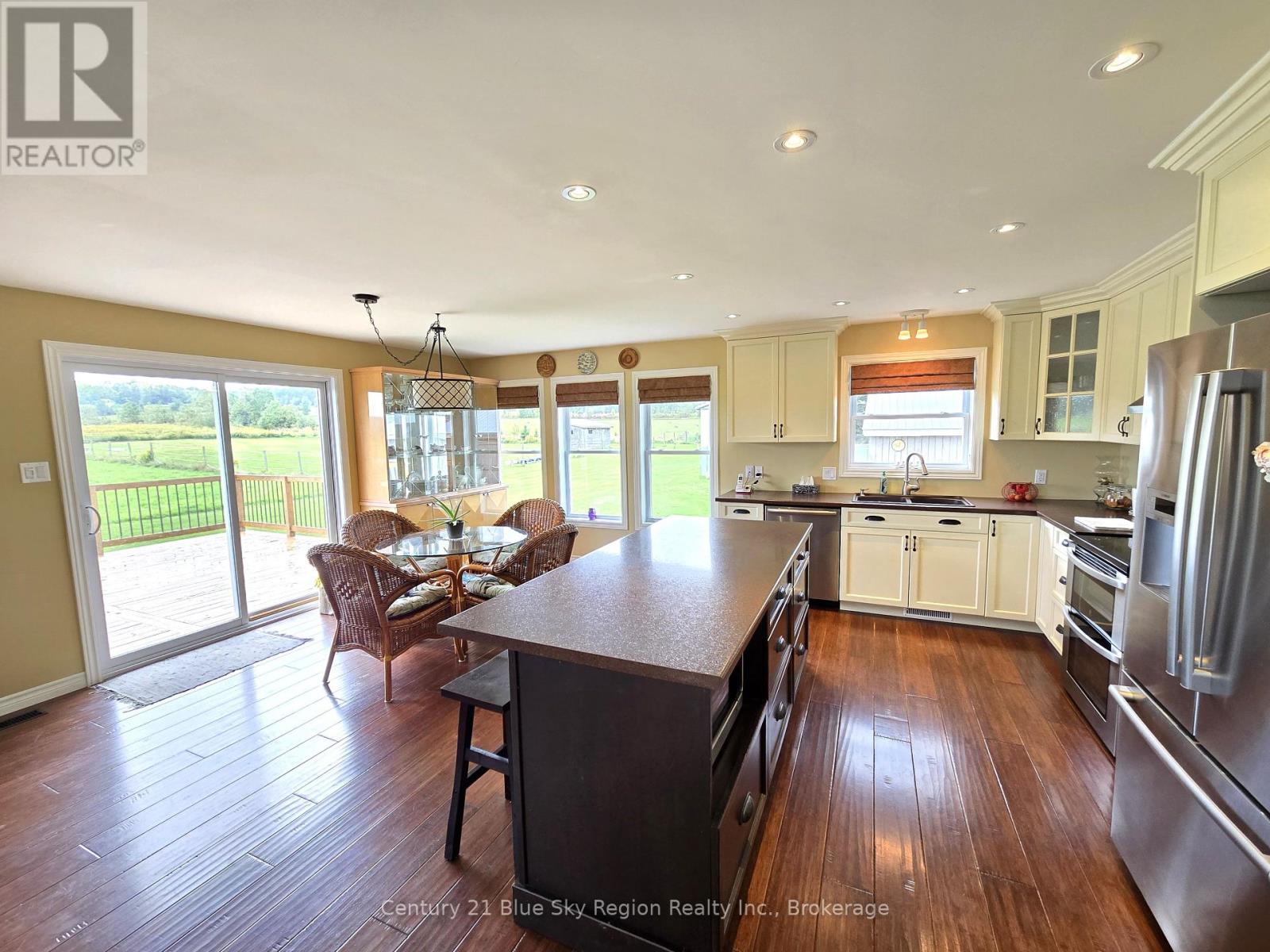 167 English Line, Powassan, Ontario  P0H 1Z0 - Photo 8 - X12399542