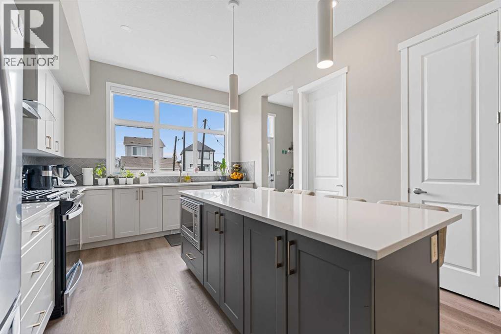 295 Magnolia Drive Se, Calgary, Alberta  T3M 3N1 - Photo 10 - A2256336