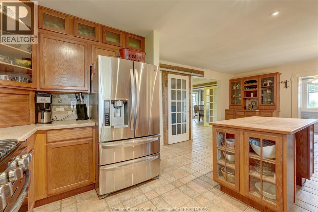 323 County Rd 27 East, Kingsville, Ontario  N0R 1V0 - Photo 17 - 25023237