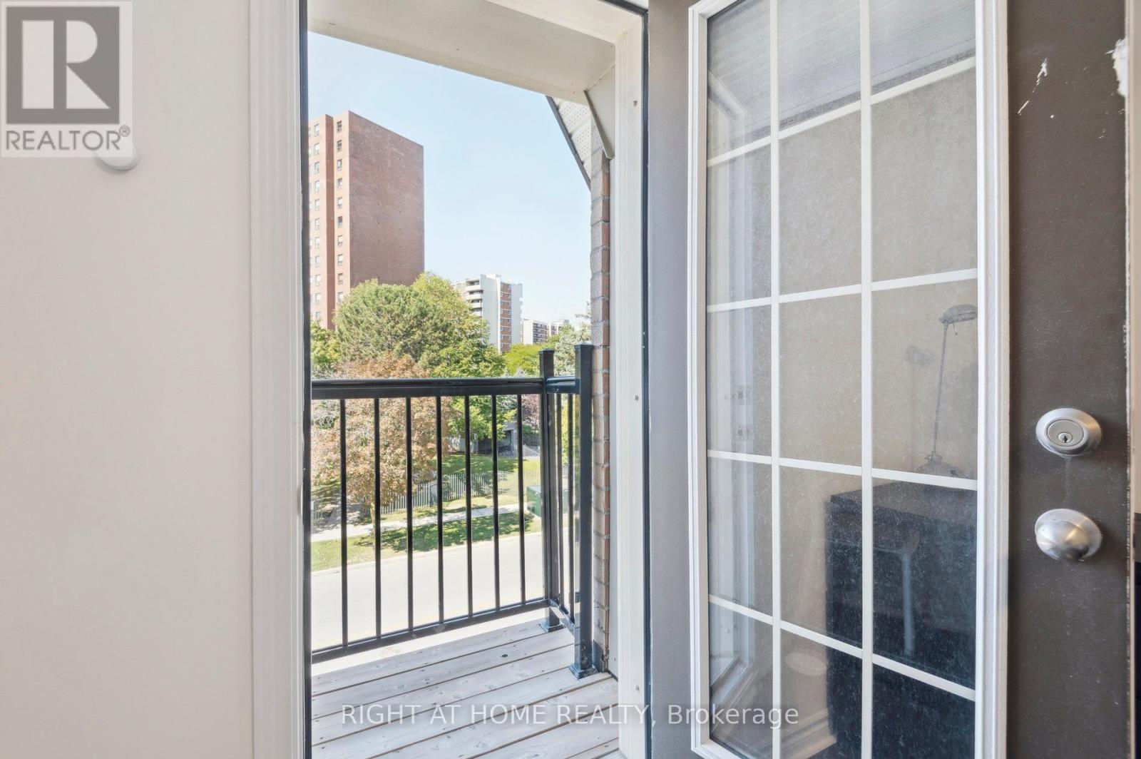 14 - 1255 Bridletowne Circle, Toronto, Ontario  M1W 0A5 - Photo 42 - E12393133