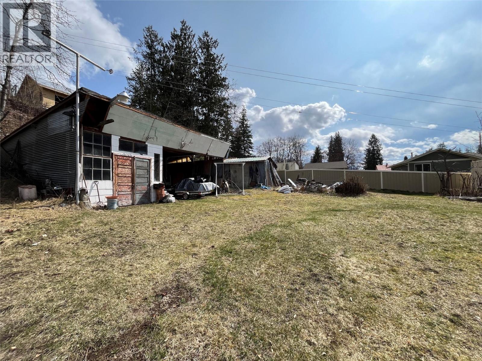 1118 Kildare Street, New Denver, British Columbia  V0G 1S0 - Photo 16 - 10362502